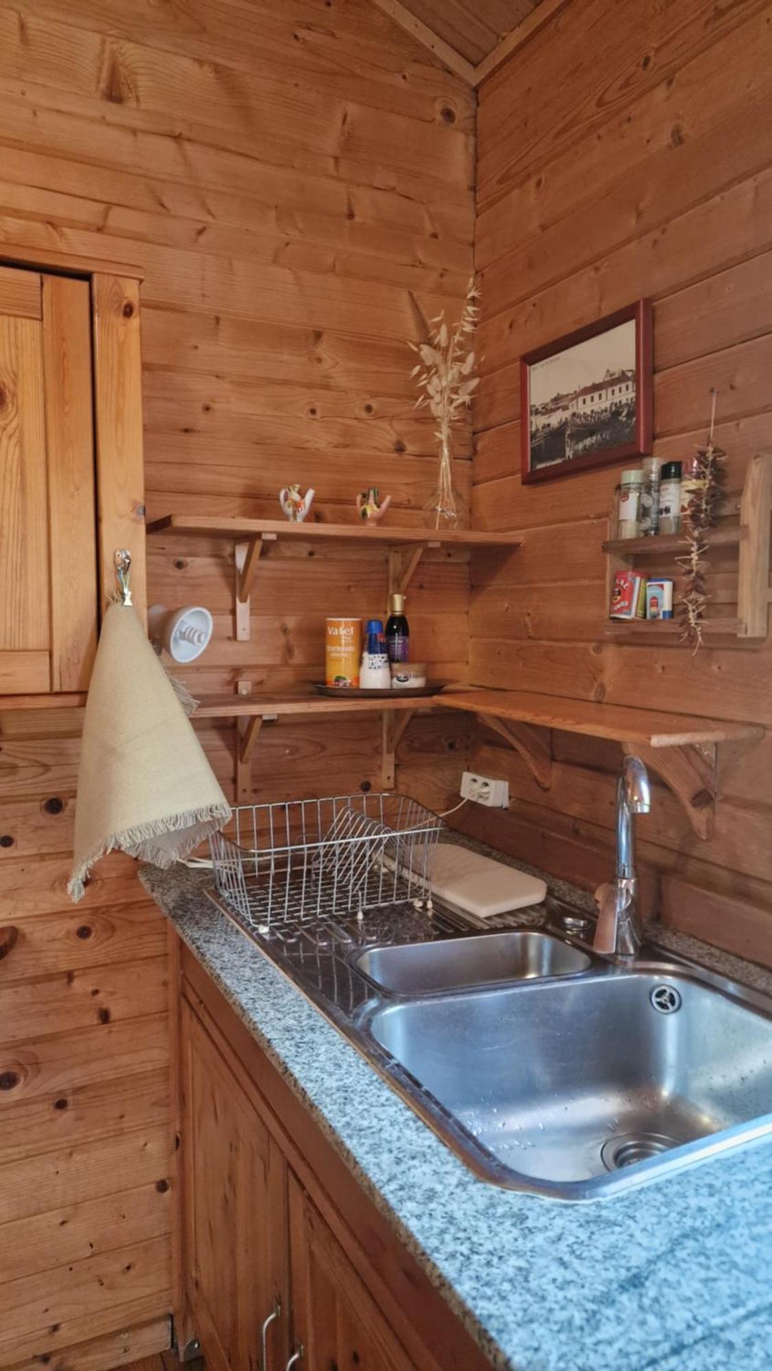 Chalet Villa Mosquito Силвес Екстериор снимка