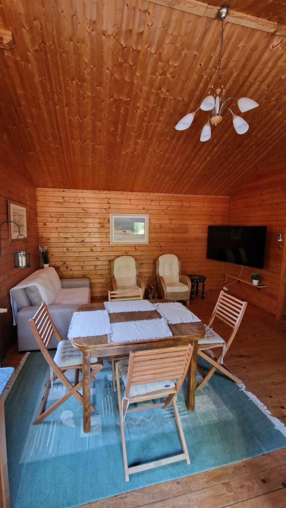 Chalet Villa Mosquito Силвес Екстериор снимка