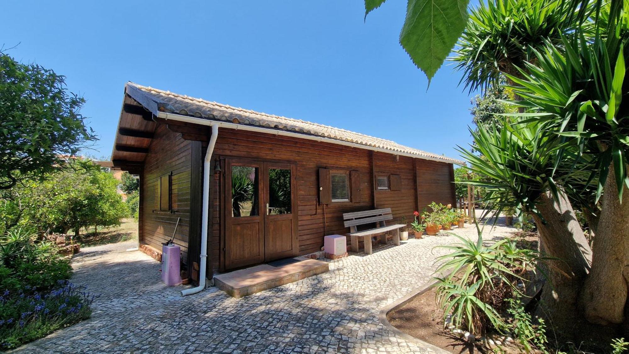 Chalet Villa Mosquito Силвес Екстериор снимка